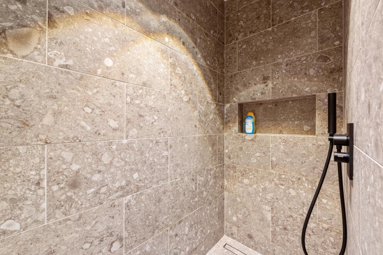 Hyper-Luxeappartement, Zeezicht, Centrum, Airco, Optie Hotelservices Ostende Kültér fotó